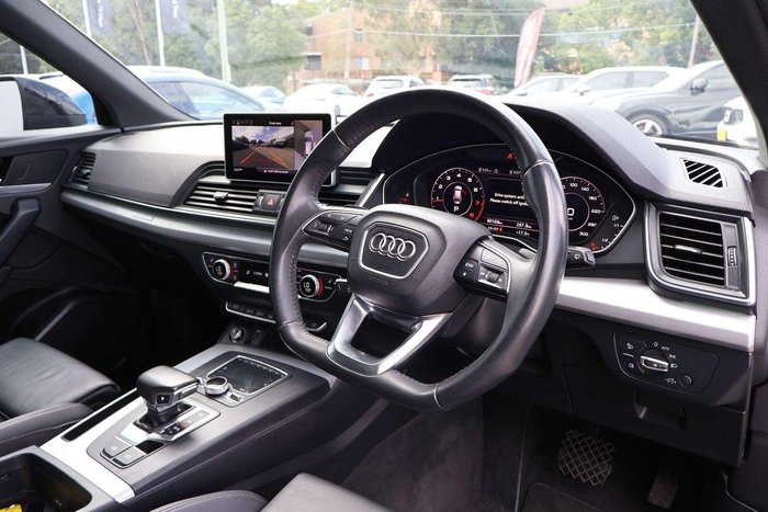 2019 Audi Q5 45 TFSI sport