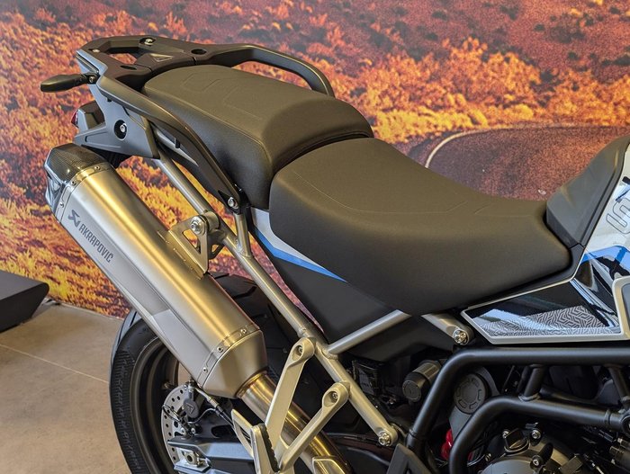 2025 Triumph Tiger 900 Alpine Edition Tiger White