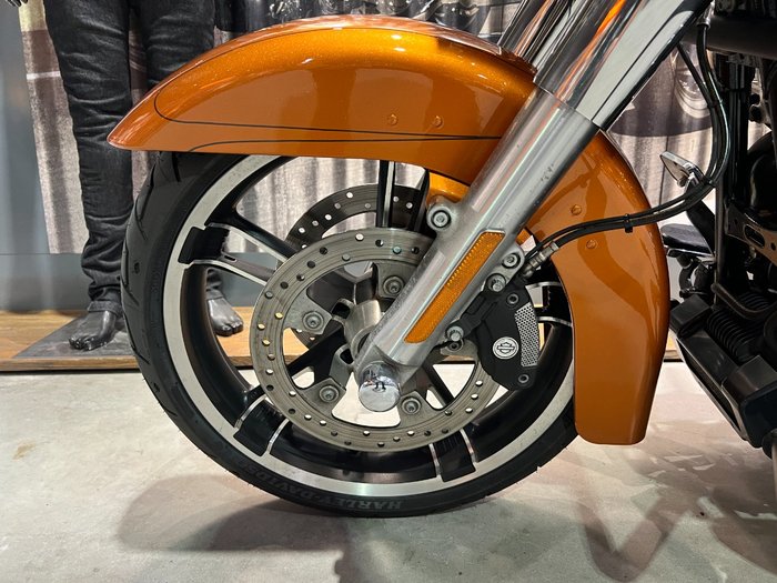 2015 HARLEY-DAVIDSON STREET GLIDE SPECIAL