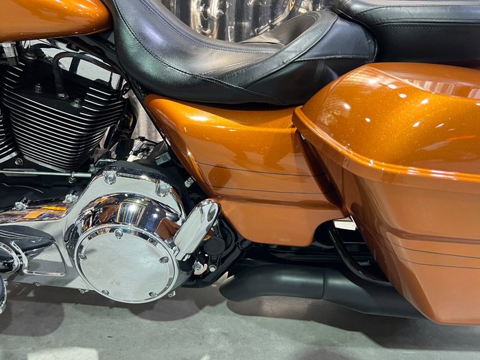 2015 HARLEY-DAVIDSON STREET GLIDE SPECIAL