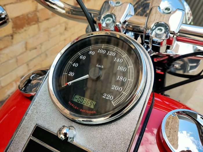 2010 HARLEY-DAVIDSON FAT BOY 96 (FLSTF) ROAD RED