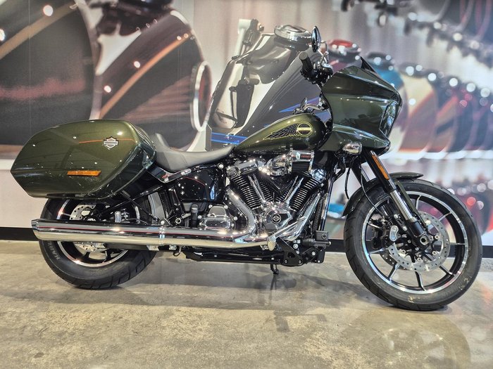 Harley-Davidson Low Rider ST 117 (FXLRST) Softail