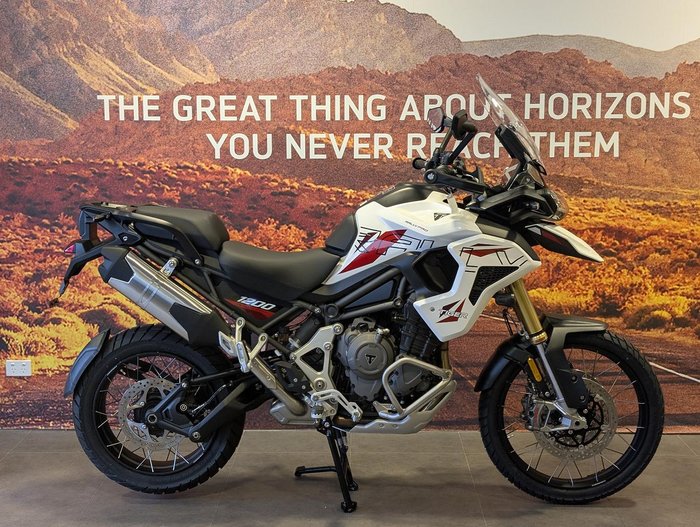 2025 Triumph Tiger 1200 Desert Edition Tiger White