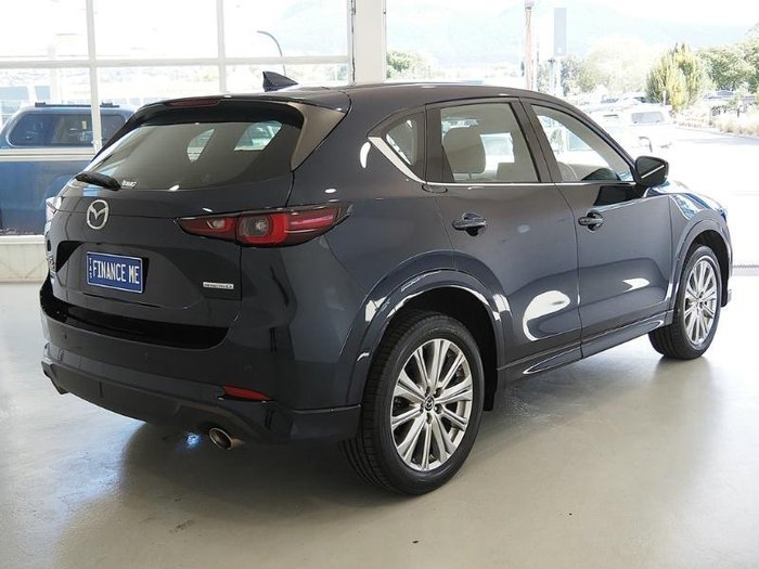 2022 Mazda CX-5 Akera