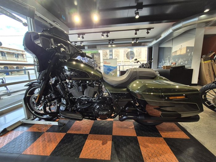 2026 Harley-Davidson Street Glide 117 (FLHX) Touring Green