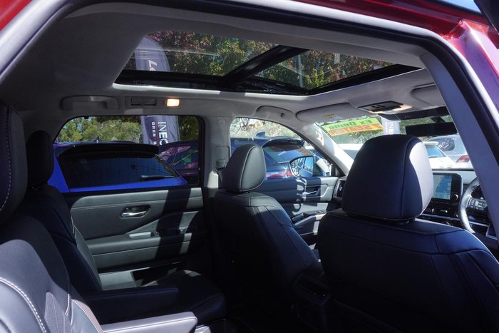 2023 Nissan Pathfinder Ti-L