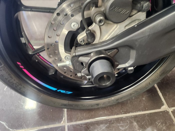 2024 Yamaha YZF-R7LA GREY/BLACK