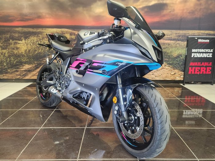 2024 Yamaha YZF-R7LA GREY/BLACK