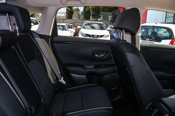 2025 Honda ZR-V VTi L+