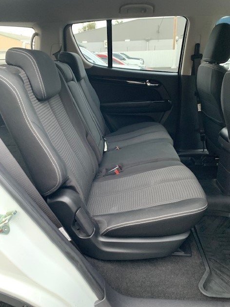 2019 Isuzu MU-X LS-M