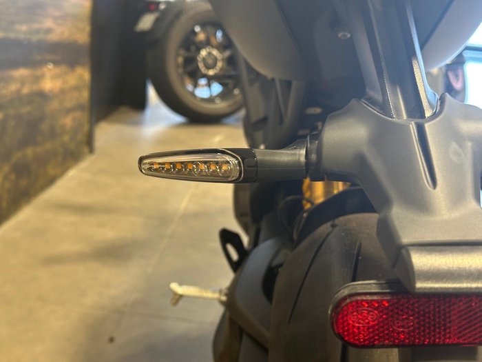 2024 Triumph Speed Triple 1200 RR Breitling Special Edition Speed Triple Silver