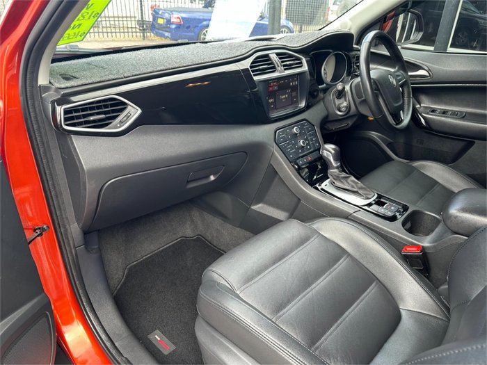 2018 MG GS CORE UPDATE orange