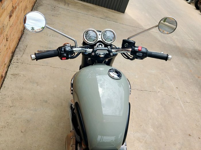 2026 TRIUMPH BONNEVILLE T120 ROAD STONE GREY