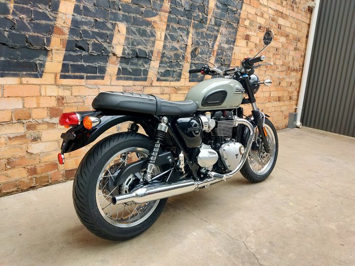 2026 TRIUMPH BONNEVILLE T120 ROAD STONE GREY