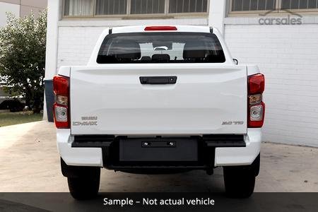 2025 Isuzu D-MAX SX MY24 4X4 Dual Range Mineral White