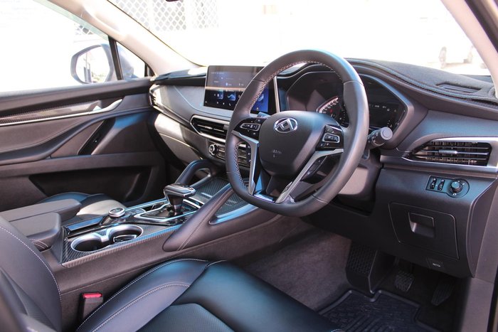 2024 LDV D90 Executive