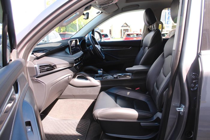 2024 LDV D90 Executive