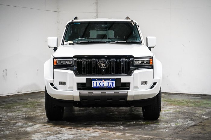 2025 Toyota Landcruiser Prado VX