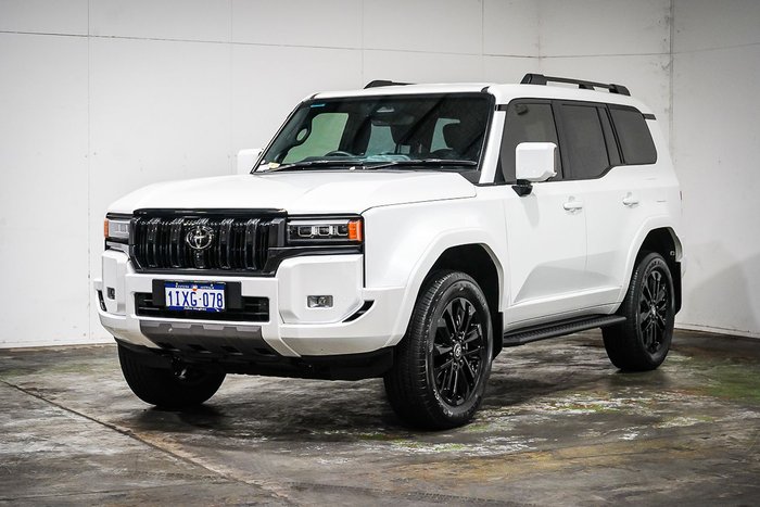 2025 Toyota Landcruiser Prado VX