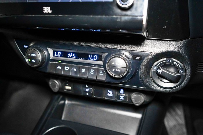 2023 Toyota Hilux Rogue