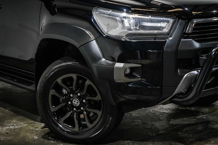 2023 Toyota Hilux Rogue