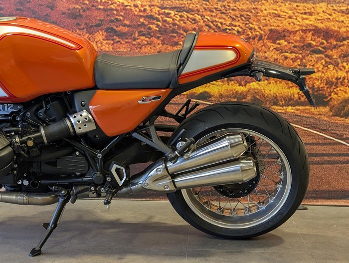 2025 BMW R 12 S R 12 Orange