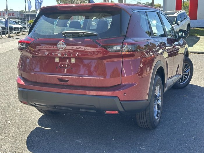 2025 Nissan X-TRAIL ST