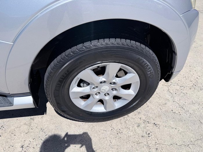 2010 Mitsubishi Pajero Platinum NT MY10 4X4 Cool Silver