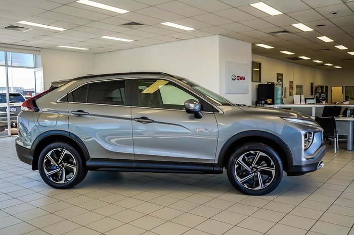 2024 Mitsubishi Eclipse Cross PHEV XLS