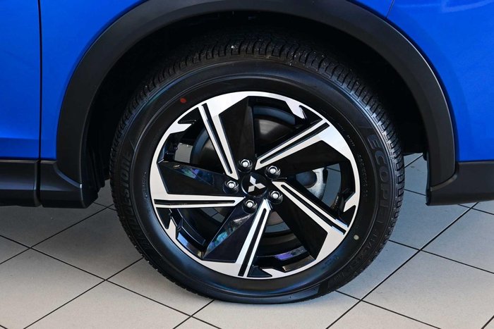 2024 Mitsubishi Eclipse Cross PHEV XLS