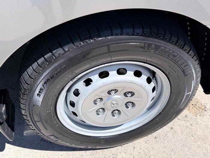 2013 Hyundai iLoad TQ2-V MY13 Grey