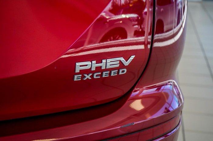 2022 Mitsubishi Outlander PHEV Exceed