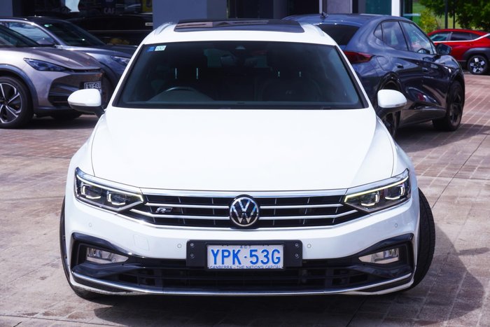 2021 Volkswagen Passat 206TSI R-Line