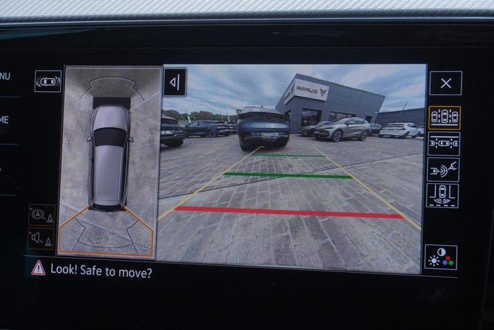 2021 Volkswagen Passat 206TSI R-Line