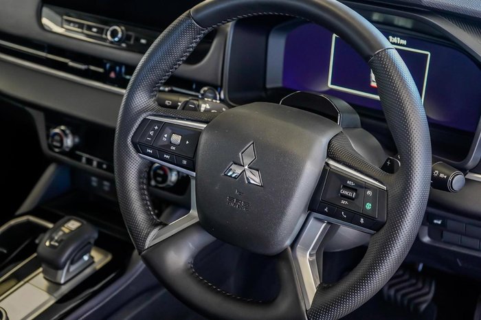 2025 Mitsubishi Outlander Aspire