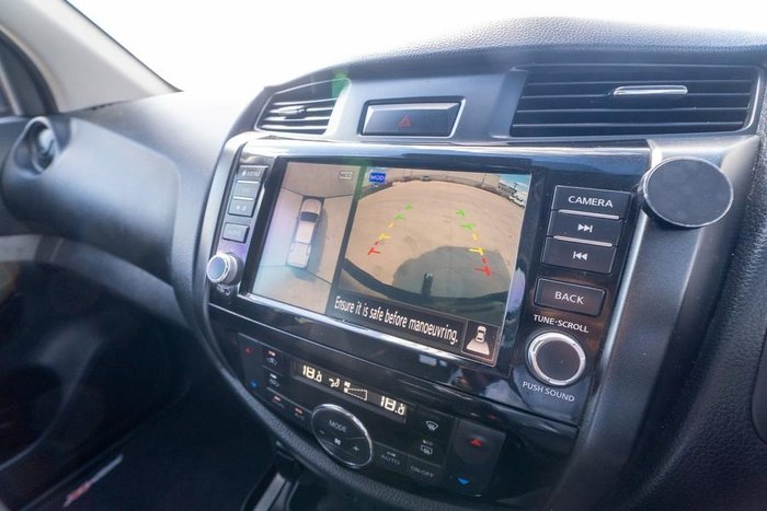 2021 Nissan Navara PRO-4X