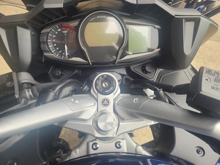 2026 Yamaha FJR1300AE BLACK