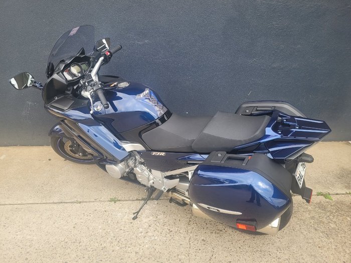 2026 Yamaha FJR1300AE BLACK