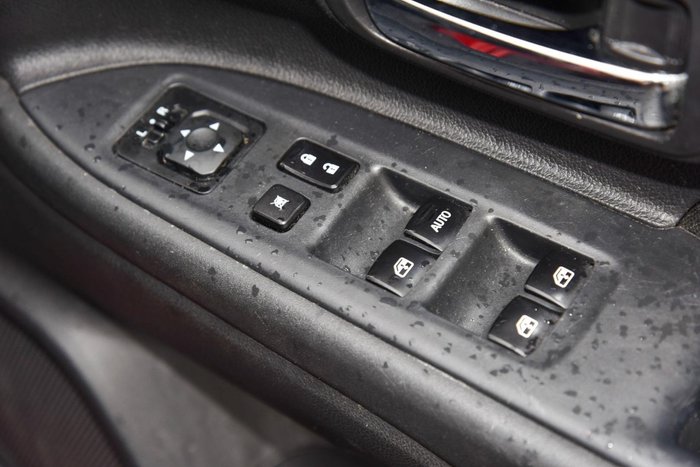 2015 Mitsubishi Outlander LS