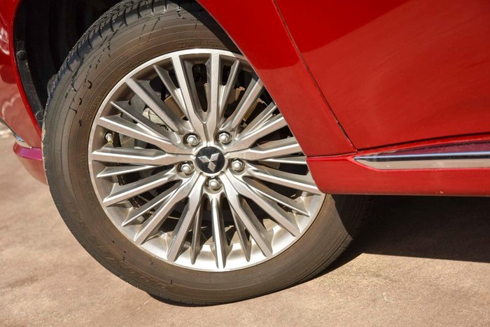 2021 Mitsubishi Outlander PHEV ES