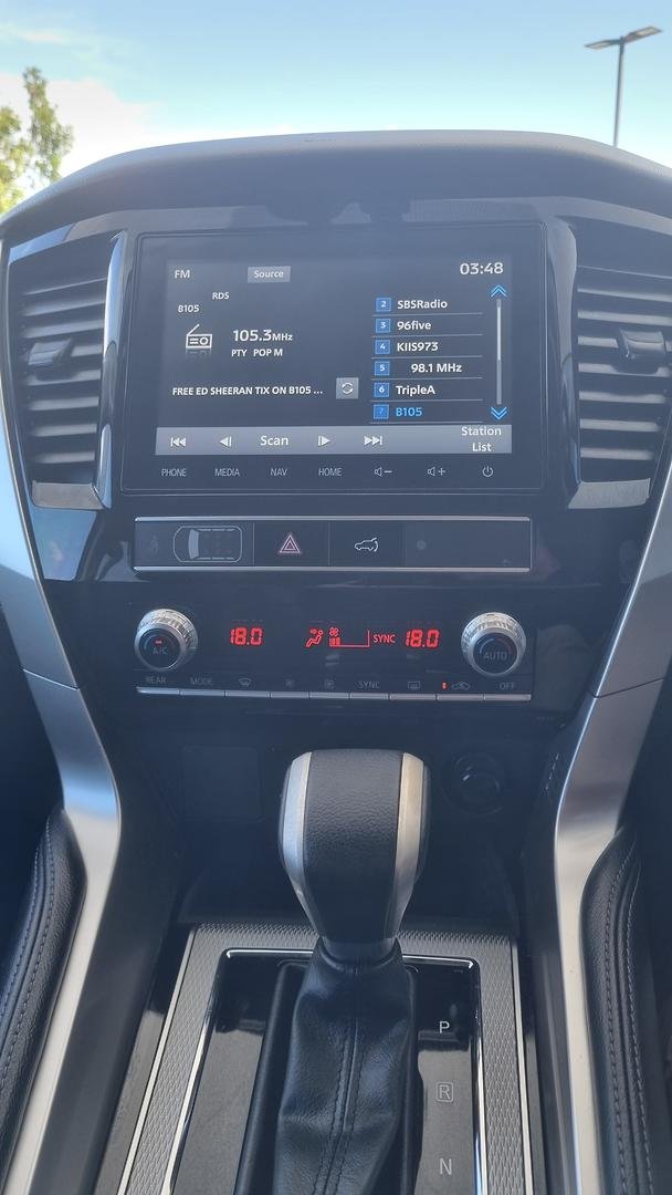 2022 Mitsubishi Pajero Sport GLS