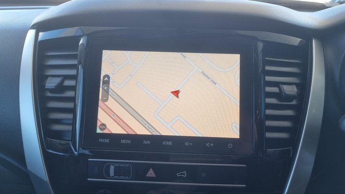 2022 Mitsubishi Pajero Sport GLS