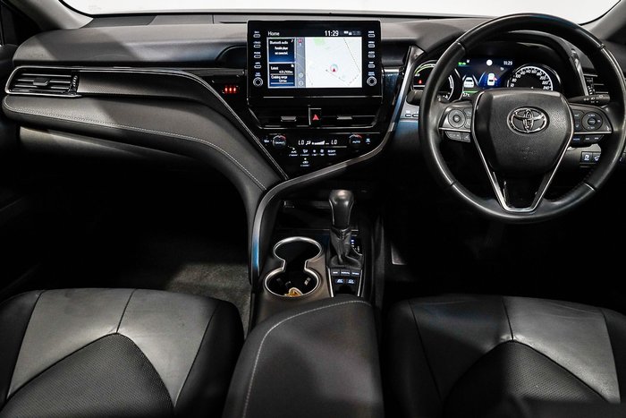 2023 Toyota Camry SX