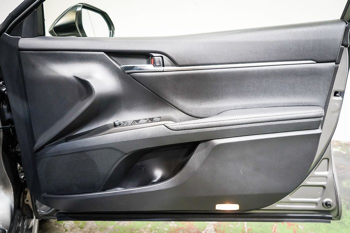 2023 Toyota Camry SX