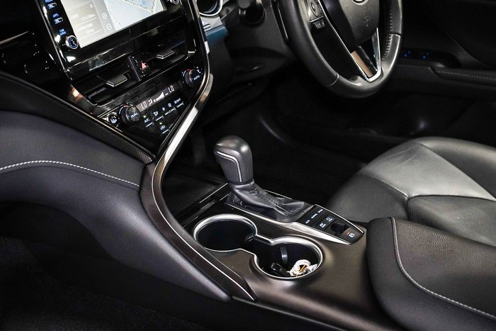 2023 Toyota Camry SX