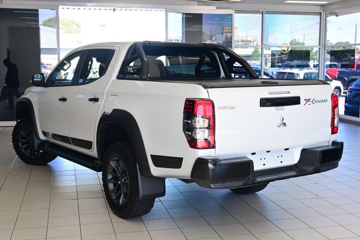 2023 Mitsubishi Triton Xtreme