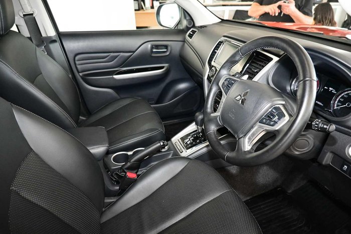 2023 Mitsubishi Triton Xtreme