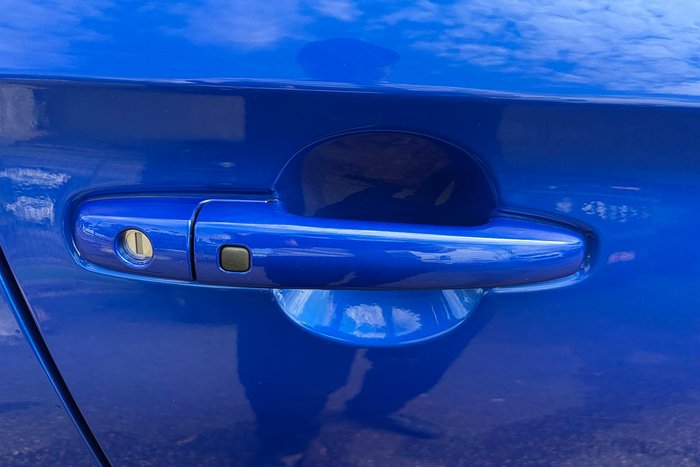 2025 Suzuki Swift Hybrid UZ Frontier Blue/Black (E6L)