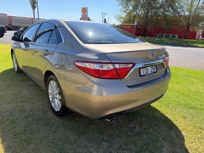 2016 Toyota Camry Atara S