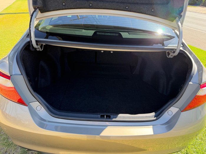 2016 Toyota Camry Atara S